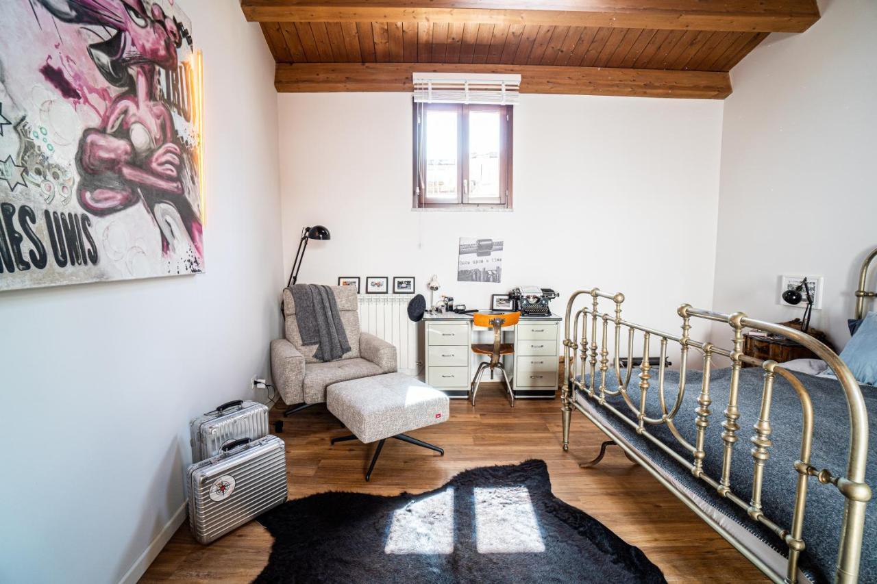 Solemar Sicilia - Palazzo Vetrano Apartment Palermo Bagian luar foto