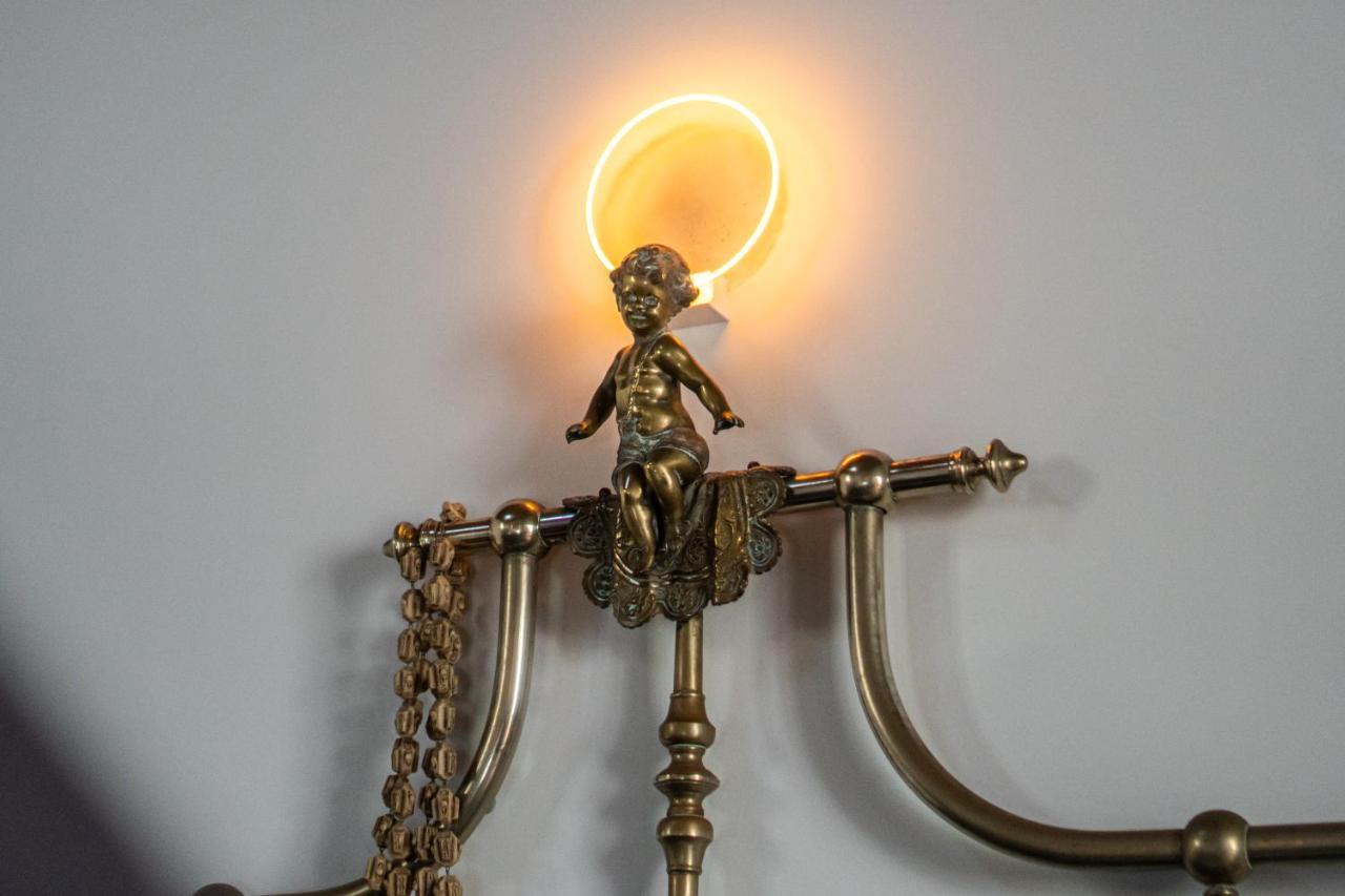 Solemar Sicilia - Palazzo Vetrano Apartment Palermo Bagian luar foto