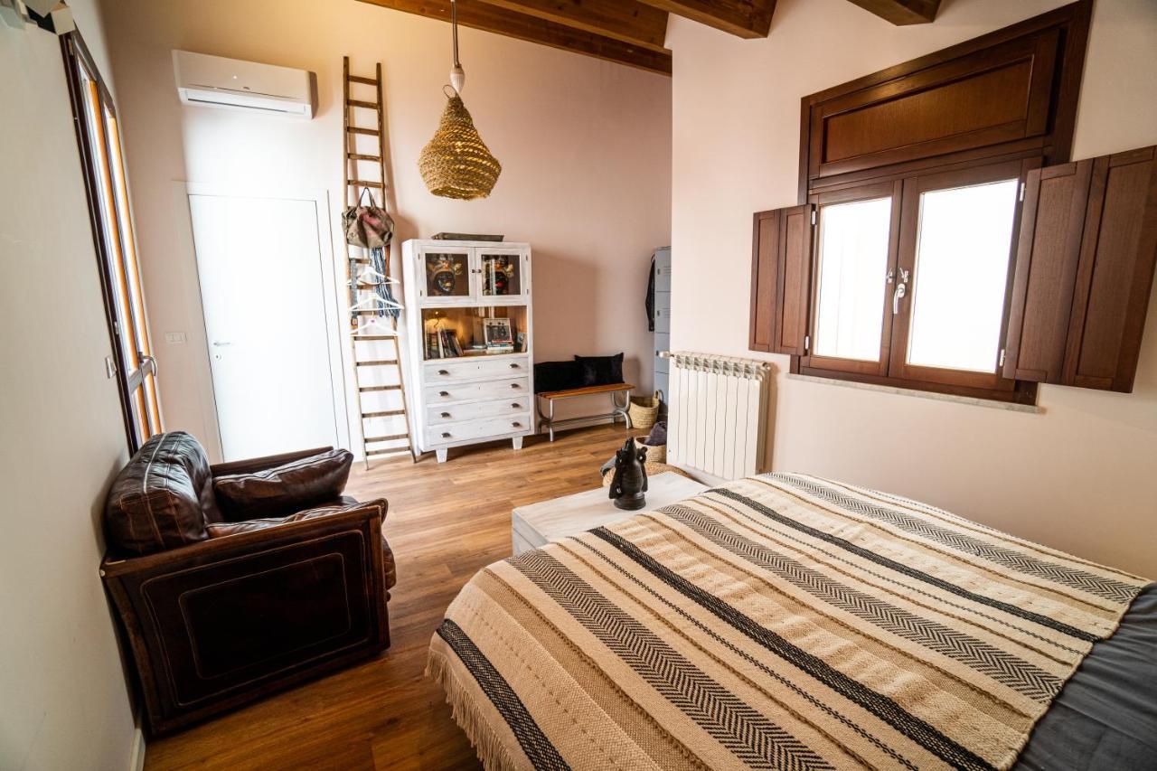 Solemar Sicilia - Palazzo Vetrano Apartment Palermo Bagian luar foto