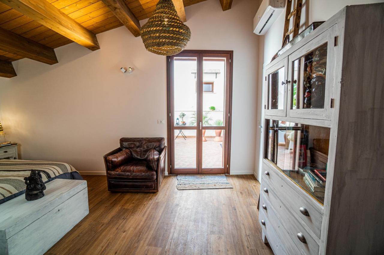Solemar Sicilia - Palazzo Vetrano Apartment Palermo Bagian luar foto