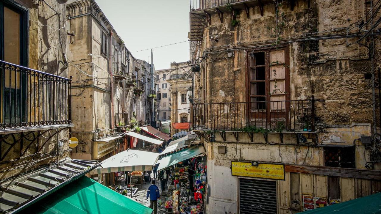 Solemar Sicilia - Palazzo Vetrano Apartment Palermo Bagian luar foto